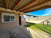 Casa com 2 dormitórios à venda no Centro Novo em...