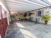 Casa com 2 dormitórios à venda no Jardim Floresta