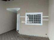 Casa com 2 dormitórios à venda no Jardim Interlagos em...