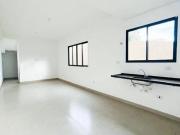 Casa com 2 dormitórios à venda, no Jardim Maristela II...