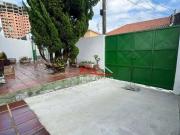 Casa com 2 dormitórios à venda por R$ 1.200.000 Região...