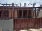 Casa com 2 dormitórios à venda por R$ 260.000 Setor...