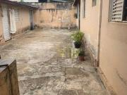 Casa com 2 dormitórios à venda por R$ 750.000,00 Centro...