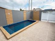 CASA COM 2 DORMITÓRIOS E PISCINA JD REGINA ITANHAÉM/SP