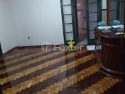Casa com 2 dormitórios em Porto Alegre