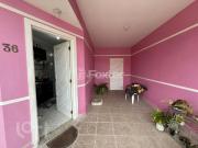 Casa com 2 dormitórios em São José