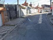 Casa com 2 dormitórios para alugar, 50 m² por R$...