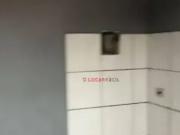 Casa com 2 dormitórios para alugar, 80 m² por R$...