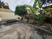 Casa com 2 dormitórios para alugar, 96 m² por R$...