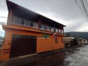 Casa com 2 dormitórios por R$ 420.000 Vila Santa Cruz...