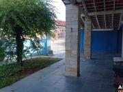 CASA COM 2 DORMITORIOS SENDO 1 SUITE A 500MTS DA PRAIA