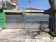 Casa com 2 Quartos à venda, 120 m² por R$ 600.000 Vila...