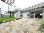 Casa com 2 Quartos e 1 banheiro à Venda, 181 m² por R$...