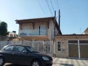Casa com 2 Quartos e 1 banheiro à Venda, 63 m² por R$...