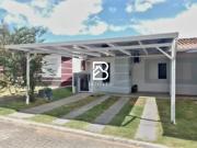 Casa com 2 Quartos e 1 banheiro à Venda, 68 m² por R$...