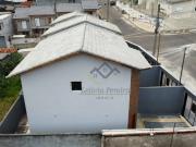 Casa com 2 Quartos e 1 banheiro à Venda, 70 m² por R$...