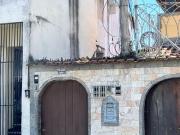 Casa com 2 Quartos e 1 banheiro à Venda, 83 m² por R$...