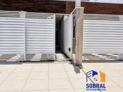 Casa com 2 Quartos e 2 banheiros à Venda, 102 m² por R$...
