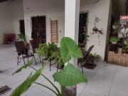 Casa com 2 Quartos e 2 banheiros à Venda, 130 m² por R$...
