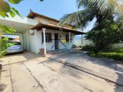 Casa com 2 Quartos e 2 banheiros à Venda, 152 m² por R$...
