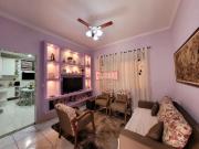 Casa com 2 Quartos e 2 banheiros à Venda, 160 m² por R$...