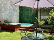 Casa com 2 Quartos e 2 banheiros à Venda, 160 m² por R$...
