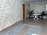 Casa com 2 quartos e área gourmet em Peruíbe