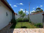 Casa com 2 quartos e espaço para piscina em Peruíbe