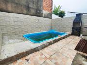 Casa com 2 quartos e piscina em Itanhaém