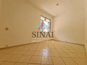 Casa com 2 Quartos e Uma Vaga de Garagem na Penha