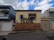 Casa com 2 quartos para alugar no bairro Vila Registânea