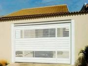 Casa com 2 Quartos para Venda, 250m², por R$ 530.000,00,...