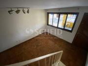 Sobrado com 2 Quartos e 1 banheiro à Venda, 80 m² por R$...