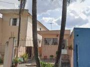 Casa com 2 Quartos, Sala, Cozinha, Quintal na parte da...