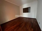 Casa com 2 suÃtes, hidro e espaÃ§o gourmet Jd. Das Flores