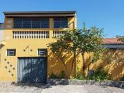 Casa com 2 Suítes à venda, 233 m² por R$ 440.000...