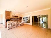 Casa com 2 suítes e piscina à venda no condomínio Mansour