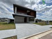 Casa com 328m², 4 suítes no Condomínio Alphaville Jundiai
