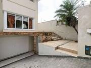 Casa com 3 dormitÃ³rios, 360 mÂ² venda por R$...