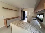 Casa com 3 dormitÃ³rios para alugar, 120 mÂ² por R$...