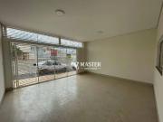 Casa com 3 dormitÃ³rios para alugar, 123 mÂ² por R$...