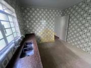 Casa com 3 dormitórios para alugar, 168 m² por R$...