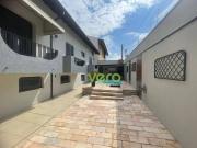 Casa com 3 dormitÃ³rios para alugar, 197 mÂ² por R$...