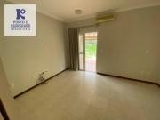 Casa com 3 dormitórios para alugar, 317 m² por R$...