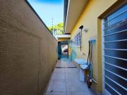 Casa com 3 dormitÃ³rios para alugar, 360 mÂ² por R$...