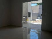 Casa com 3 dormitórios sendo 1 suíte à venda, 97 m² por...