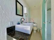 Casa com 3 dormitÃ³rios Ã venda, 130 mÂ² por R$...