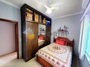 Casa com 3 dormitórios à venda, 132 m² por R$ 750.000...