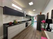 Casa com 3 dormitÃ³rios Ã venda, 180 mÂ² por R$...
