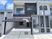 Casa com 3 dormitÃ³rios Ã venda, 180 mÂ² por R$...